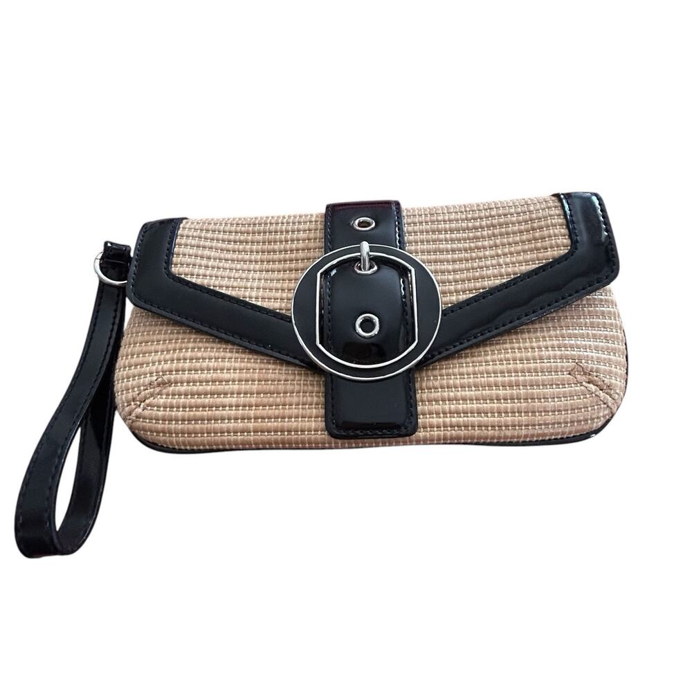 Ann Taylor Wicker Almond/Black Patent Leather Clutch With Silver Buckle Size OS - Picture 2 of 10